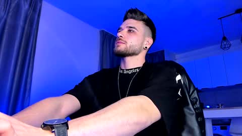 Paris online show from January 30, 2025, 6:43 pm