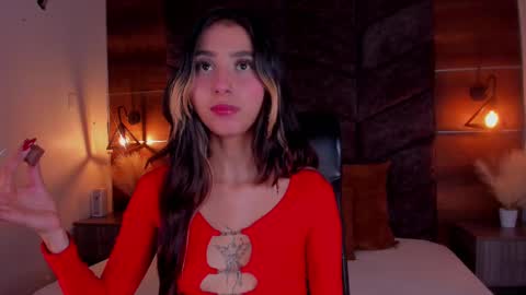 PARIS online show from February 27, 2025, 11:37 pm