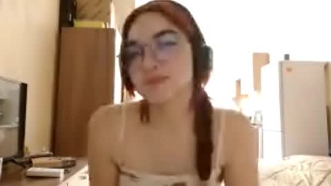 Snapshot of parisstoot chatting on November 4, 2025, 9:25 pm Michelle online show from November 4, 2025, 9:25 pm