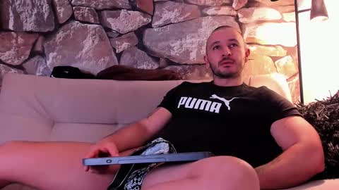 parker lavine online show from December 5, 2024, 1:47 am