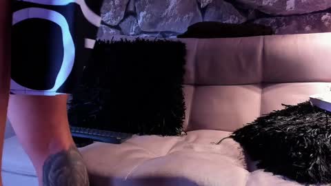 parker lavine online show from December 8, 2024, 4:35 am