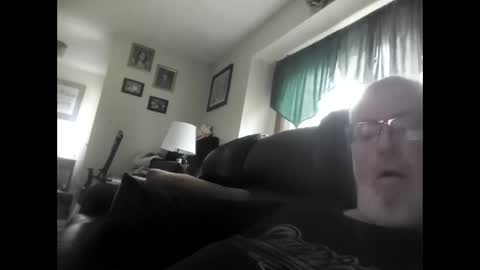 Snapshot of part86 chatting on November 30, 2025, 1:59 pm part86 online show from November 30, 2025, 1:59 pm