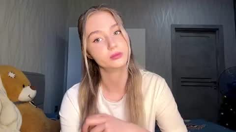 Snapshot of partheniamachle chatting on July 10, 2026, 2:19 pm Milana online show from July 10, 2026, 2:19 pm