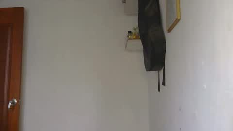 Snapshot of partisano77 chatting on September 22, 2025, 1:24 pm Partisano77 online show from September 22, 2025, 1:24 pm