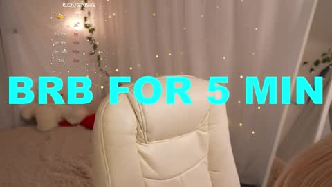 Snapshot of party_4_u chatting on November 20, 2025, 11:21 am Sofi online show from November 20, 2025, 11:21 am