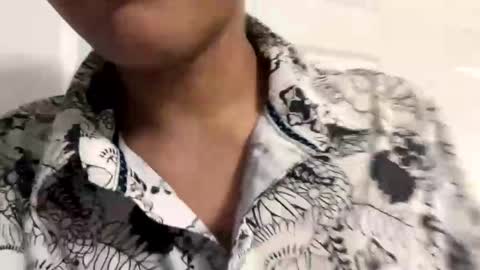 Snapshot of party_sia chatting on December 2, 2024, 12:41 am party_sia online show from December 2, 2024, 12:41 am