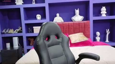 party_teo online show from November 18, 2025, 4:33 pm