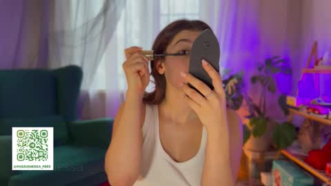 Call me Miss Alice Careful Passion Queen online show from December 15, 2025, 8:40 am