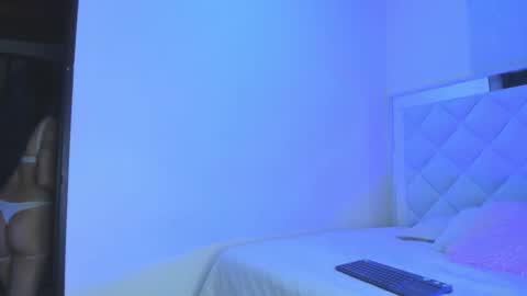 Snapshot of passionfruitx2 chatting on May 25, 2026, 11:22 pm passionfruitx2 online show from May 25, 2026, 11:22 pm