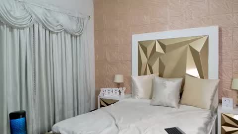 Snapshot of passionmacoll chatting on March 4, 2025, 12:18 am passionmacoll online show from March 4, 2025, 12:18 am