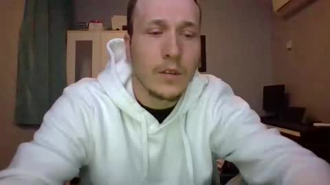 pat0666 online show from December 20, 2025, 12:12 pm