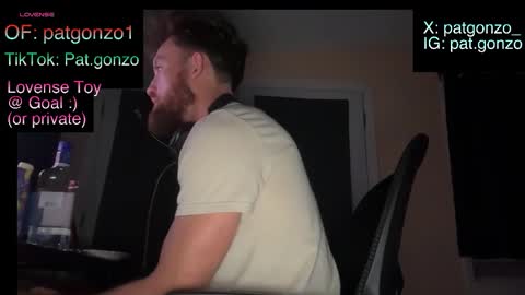 Snapshot of patcums chatting on November 25, 2025, 11:43 am patcums online show from November 25, 2025, 11:43 am