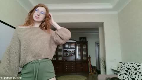 Snapshot of pathos_of_things chatting on February 20, 2026, 10:38 am off - Tuesday and wednesdayfriday online show from February 20, 2026, 10:38 am