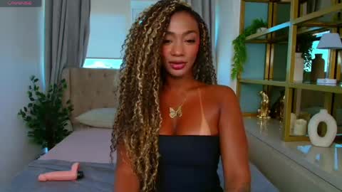 Patricia Rossi online show from April 13, 2026, 11:27 am