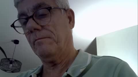 patrick5275 online show from October 20, 2025, 10:21 pm