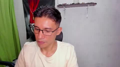 EDUAR Independent model online show from July 23, 2026, 1:58 am