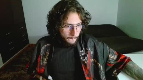 Snapshot of patrick_bteman chatting on April 15, 2026, 9:37 pm patrick_bteman online show from April 15, 2026, 9:37 pm