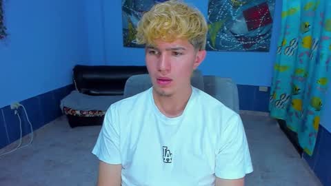 Snapshot of patrik027 chatting on September 8, 2025, 6:40 pm .... online show from September 8, 2025, 6:40 pm