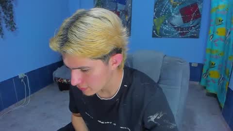 Snapshot of patrik027 chatting on September 22, 2025, 6:54 pm .... online show from September 22, 2025, 6:54 pm