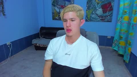 Snapshot of patrik027 chatting on October 6, 2025, 5:49 am .... online show from October 6, 2025, 5:49 am