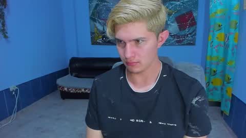 Snapshot of patrik027 chatting on October 11, 2025, 7:51 am .... online show from October 11, 2025, 7:51 am