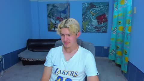 Snapshot of patrik027 chatting on October 26, 2025, 6:47 pm .... online show from October 26, 2025, 6:47 pm