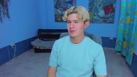 Snapshot of patrik027 chatting on November 1, 2025, 4:36 am .... online show from November 1, 2025, 4:36 am