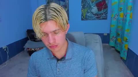 Snapshot of patrik027 chatting on November 10, 2025, 7:57 pm .... online show from November 10, 2025, 7:57 pm