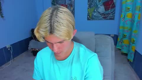 Snapshot of patrik027 chatting on November 12, 2025, 5:46 pm .... online show from November 12, 2025, 5:46 pm