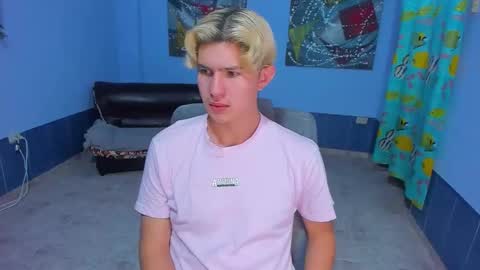 Snapshot of patrik027 chatting on November 16, 2025, 6:57 pm .... online show from November 16, 2025, 6:57 pm