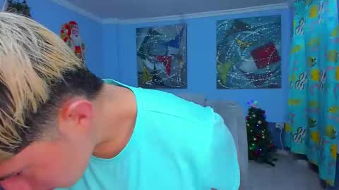 Snapshot of patrik027 chatting on December 2, 2025, 3:56 am .... online show from December 2, 2025, 3:56 am