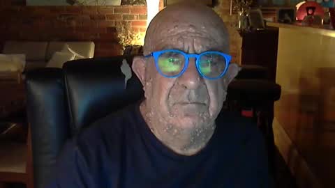 Snapshot of patvac chatting on January 17, 2026, 2:44 pm patvac online show from January 17, 2026, 2:44 pm