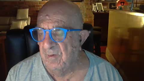 Snapshot of patvac chatting on February 25, 2026, 1:43 pm patvac online show from February 25, 2026, 1:43 pm