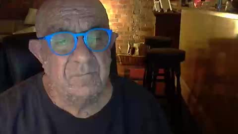 Snapshot of patvac chatting on March 4, 2026, 1:28 pm patvac online show from March 4, 2026, 1:28 pm