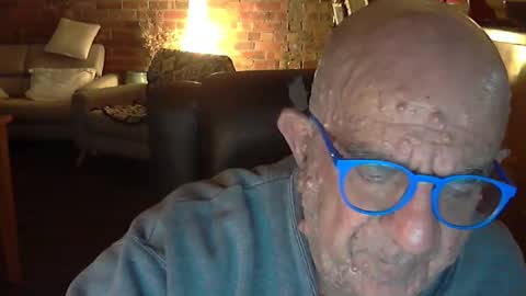 Snapshot of patvac chatting on March 20, 2026, 2:22 pm patvac online show from March 20, 2026, 2:22 pm