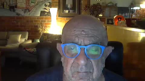 Snapshot of patvac chatting on March 25, 2026, 12:44 pm patvac online show from March 25, 2026, 12:44 pm