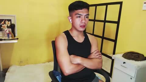 Snapshot of paul968323 chatting on November 4, 2025, 6:40 pm MrBigPaul online show from November 4, 2025, 6:40 pm