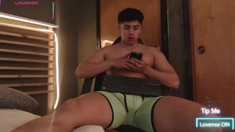 Paul online show from November 19, 2025, 2:39 pm