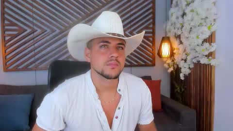 Snapshot of paul_rivera chatting on September 22, 2025, 8:11 pm Paul Rivera online show from September 22, 2025, 8:11 pm