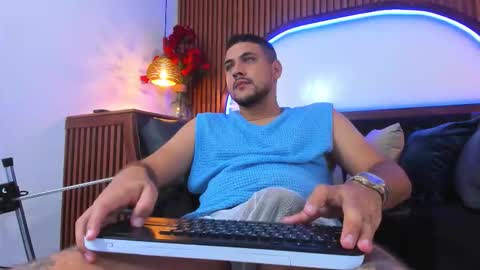 Paul Rivera online show from February 25, 2026, 10:41 pm