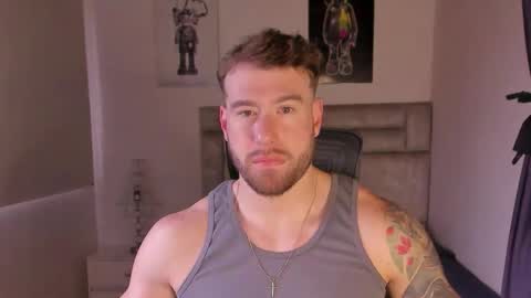 Snapshot of paul_roger chatting on February 24, 2026, 12:14 pm PAUL ROGER online show from February 24, 2026, 12:14 pm