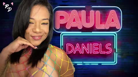 Paula online show from November 3, 2025, 7:59 pm