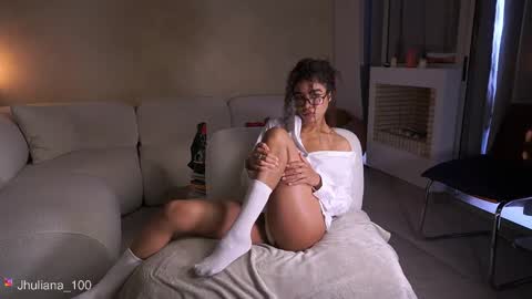 Snapshot of paulacora100 chatting on February 8, 2026, 1:58 pm Paula online show from February 8, 2026, 1:58 pm