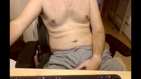 paulbazo83 online show from June 8, 2026, 7:42 am