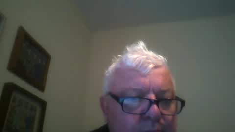 Snapshot of paulgn365 chatting on October 4, 2025, 8:23 am paulgn365 online show from October 4, 2025, 8:23 am