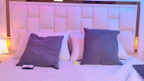 Snapshot of paulina_cano chatting on February 1, 2026, 7:12 pm Paulina online show from February 1, 2026, 7:12 pm