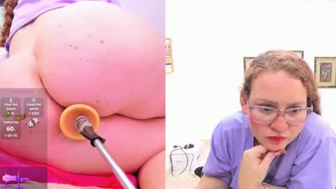 Paulina Davis  online show from February 7, 2025, 6:35 am