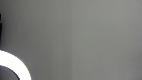 Snapshot of paulina_lux chatting on December 20, 2025, 7:10 pm paulina lux online show from December 20, 2025, 7:10 pm