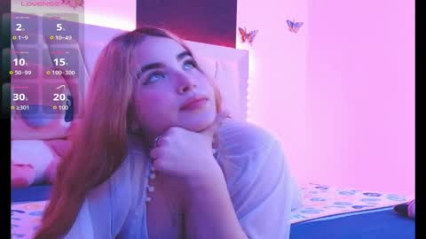 Snapshot of paulina_quintero18 chatting on March 14, 2026, 3:45 am Pau online show from March 14, 2026, 3:45 am