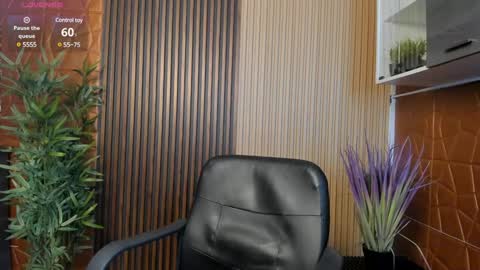 Paulina  online show from February 7, 2025, 12:06 pm